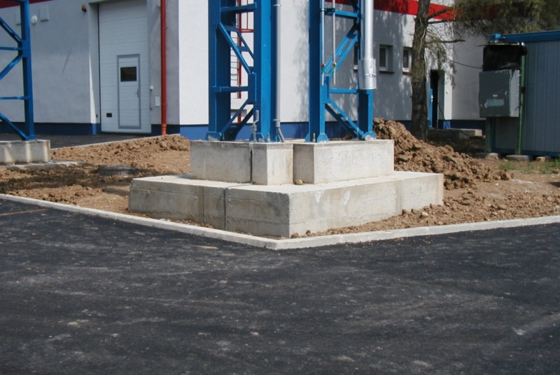 DANTE, Špičková elektráreň, Panické Dravce